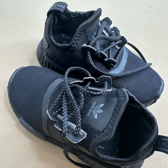 Adidas black sneakers - Picture 3 of 4